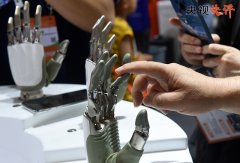 动听工智能科技立异取财产立异深度融合 