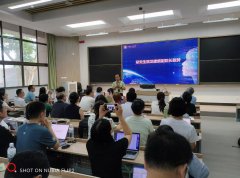 分享了人工智能课程扶植的愿景 