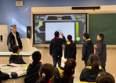 增设4节选修勾当课 